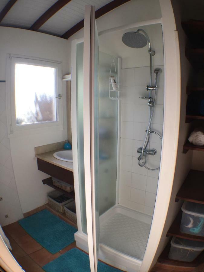 Villa Des Amandiers เลส์ อองซ์-ดิอาร์เลส ภายนอก รูปภาพ