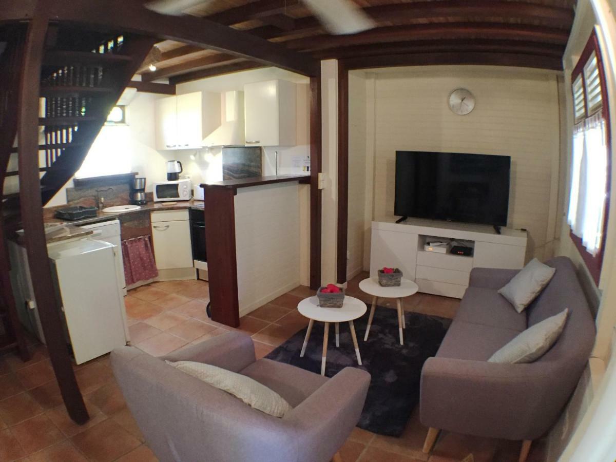 Villa Des Amandiers เลส์ อองซ์-ดิอาร์เลส ภายนอก รูปภาพ