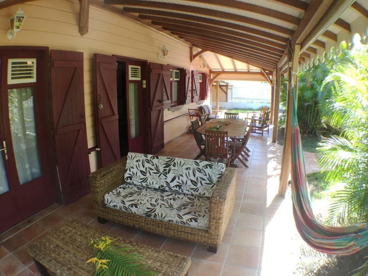Villa Des Amandiers เลส์ อองซ์-ดิอาร์เลส ภายนอก รูปภาพ